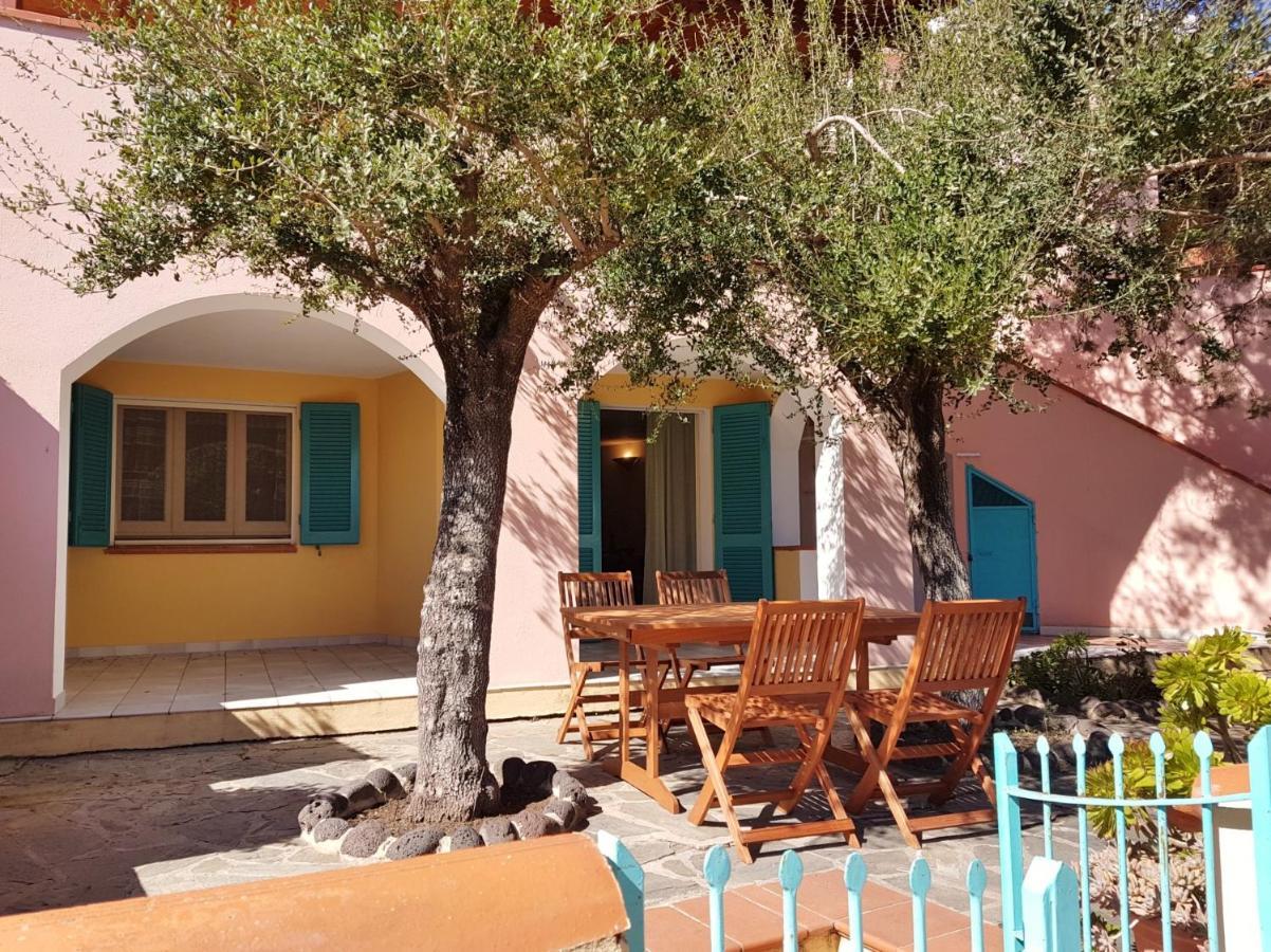 Dommos - Pintada Apartments Cala Liberotto Exterior photo